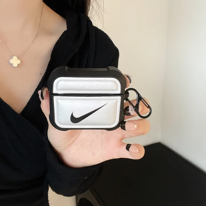 nike アイフォーン17プロ