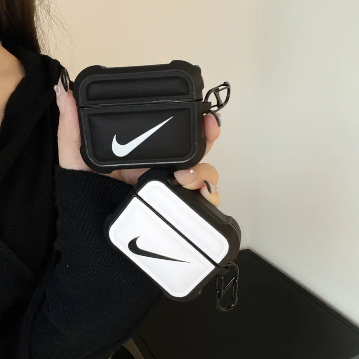 ハイブランド カバー アイフォン17