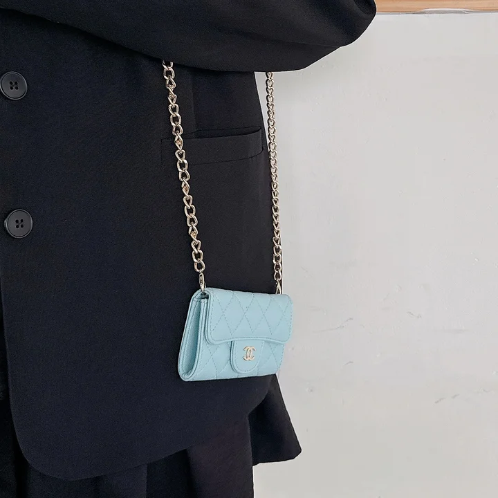 ブランド ケース iphoneiphone17 chanel 