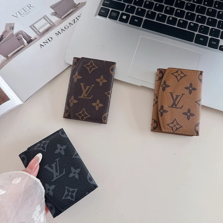 lv カバー アイフォーン17pro 