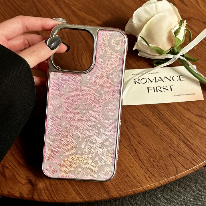 ハイブランド カバー iphone 15 