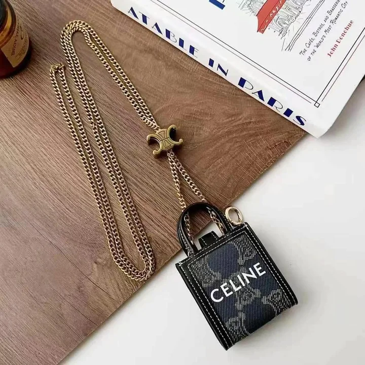 celine風 アイフォン17 