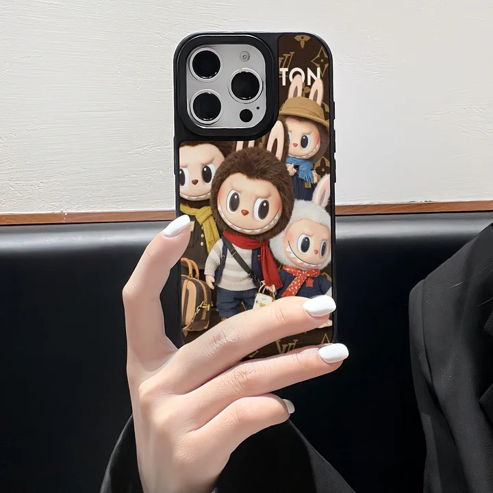 アイフォーン 15 pro max カバー vuitton 