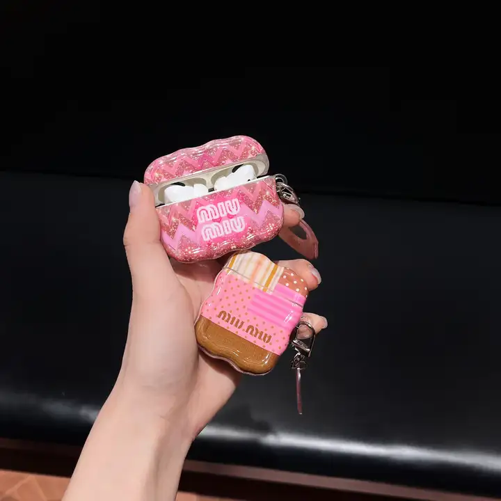 ブランド  アイフォン17プロ ケース 