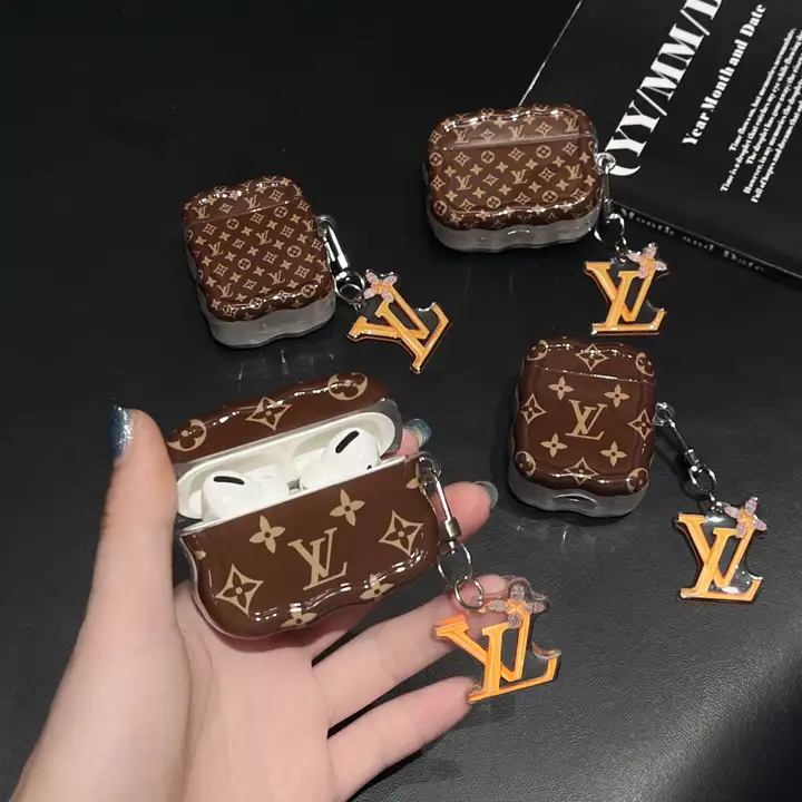 アイホン17plus カバー ヴィトン風 