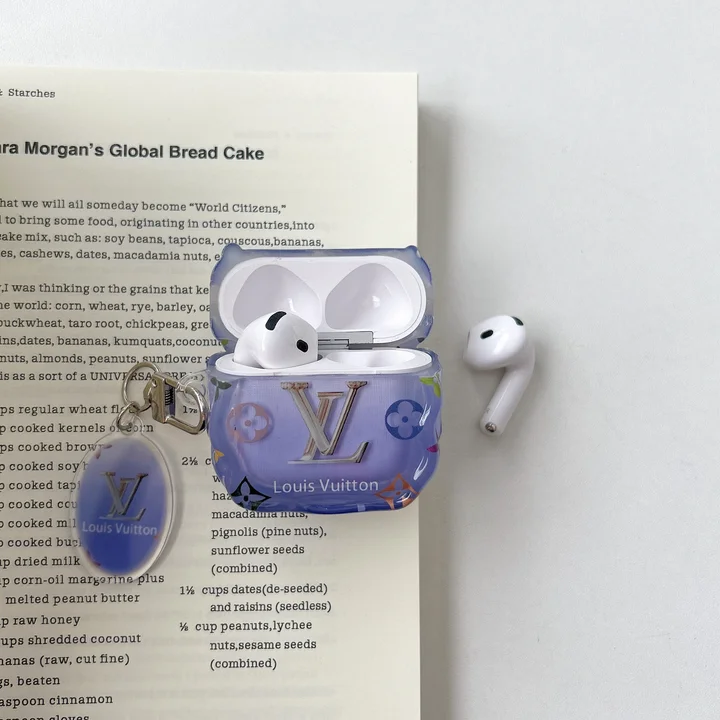 ブランド カバー アイフォンiphone17プロmax 