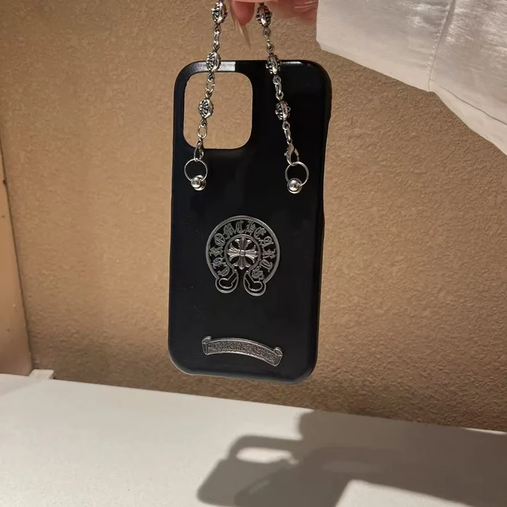 ハイブランド 携帯ケース iphone17 chrome hearts 