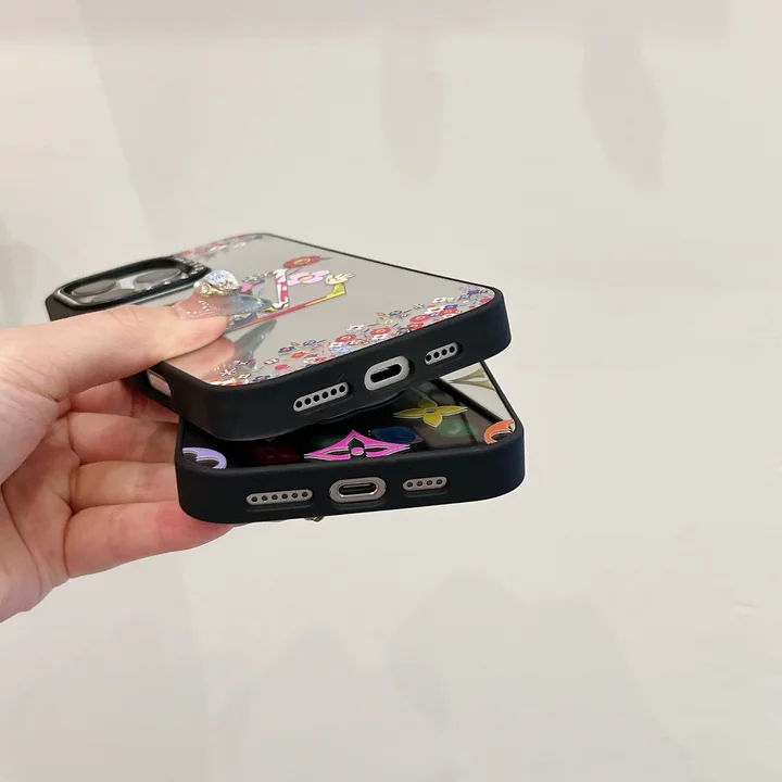 ハイブランド アイフォーン 15 スマホケース 