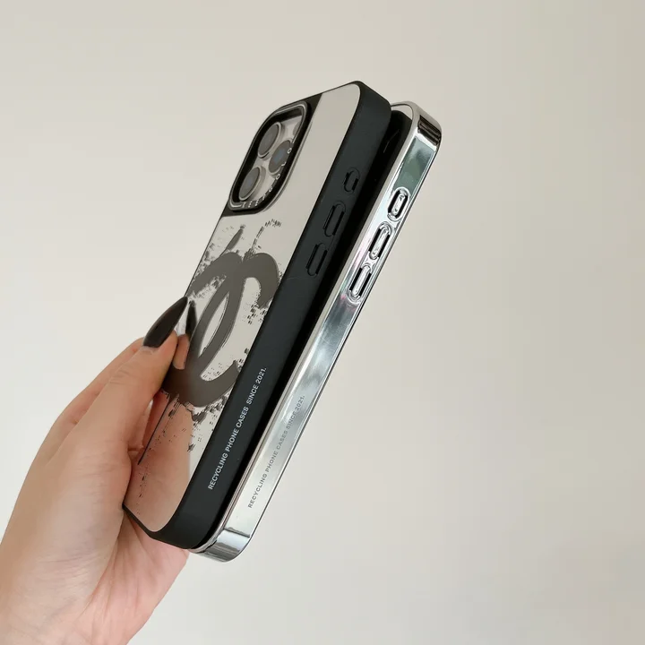シャネル 携帯ケース アイフォーン16 Pro 