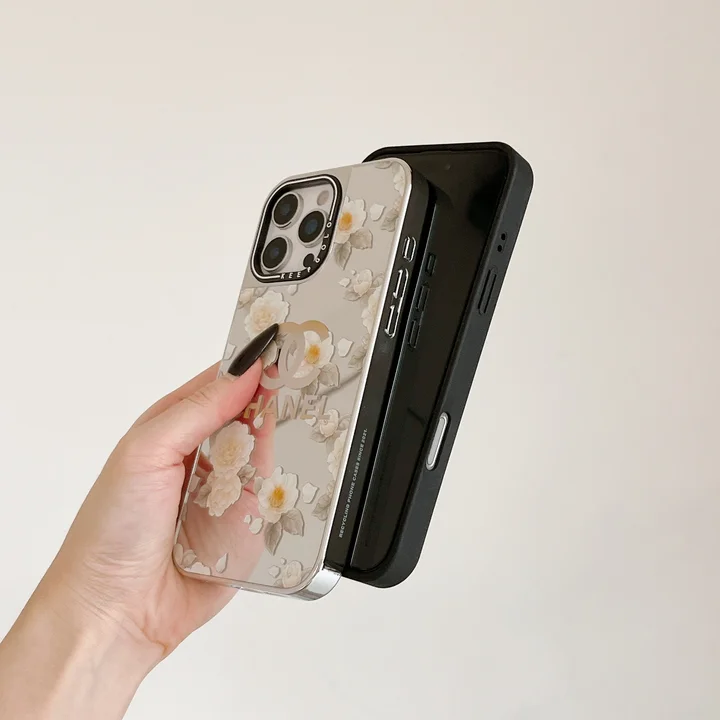 ブランド カバー アイフォーン17plus シャネル chanel 