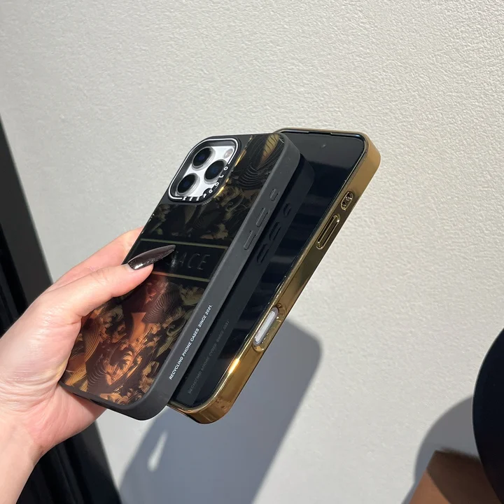 ハイブランド ヴェルサーチ versace アイフォーン17pro カバー 