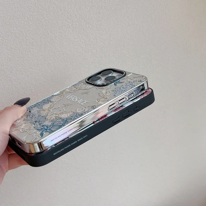 ブランド スマホケース アイフォーン17プラス ヴェルサーチ 