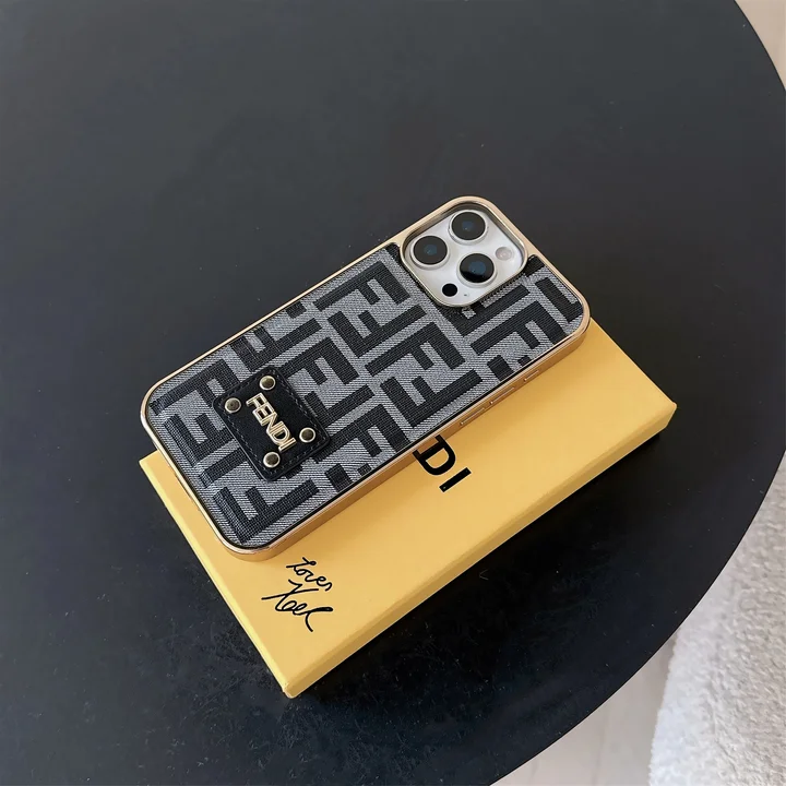 fendi アイフォーン17plus 