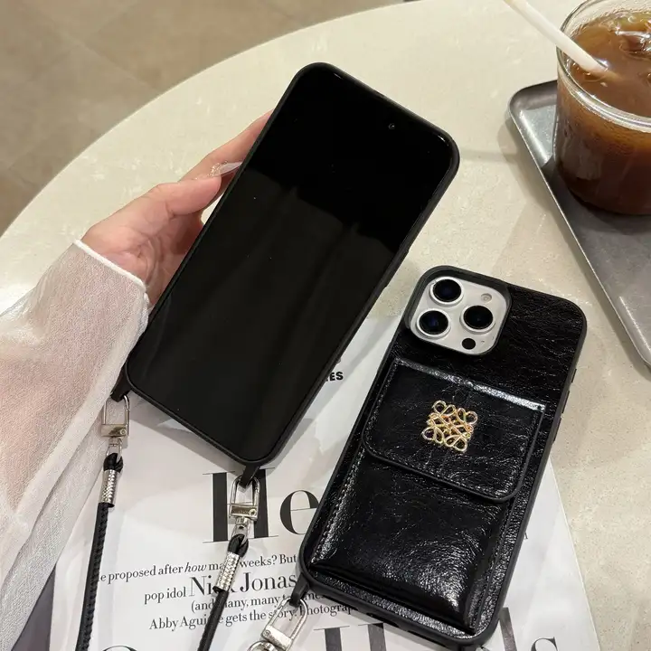 ハイブランド アイフォーン17 スマホケース 