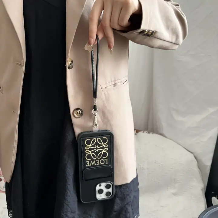 ロエベ loewe ケース iphone17pro 