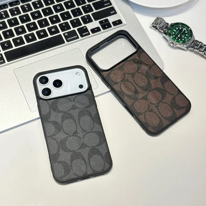 coach コーチ スマホケース アイフォーン17 