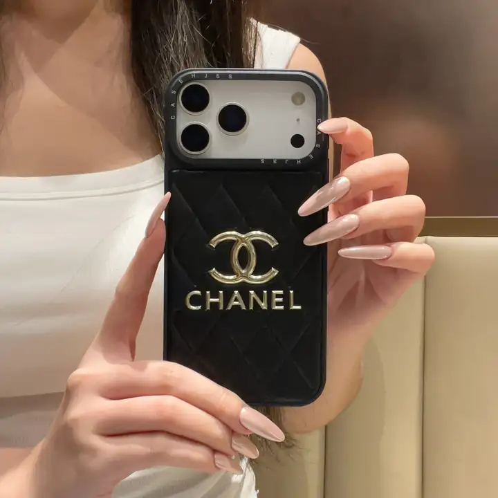 chanel風 iphone17プラス 