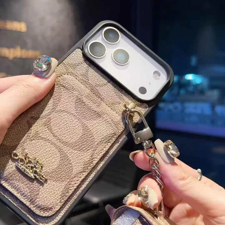 ブランド coach アイフォーン17プラス カバー 