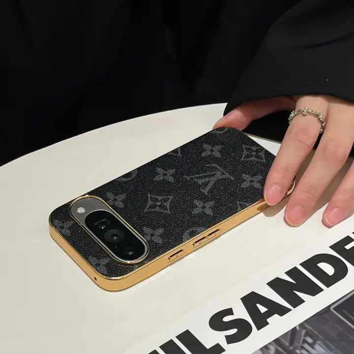 ハイブランド スマホケース アイフォーン17pro gucci グッチ 