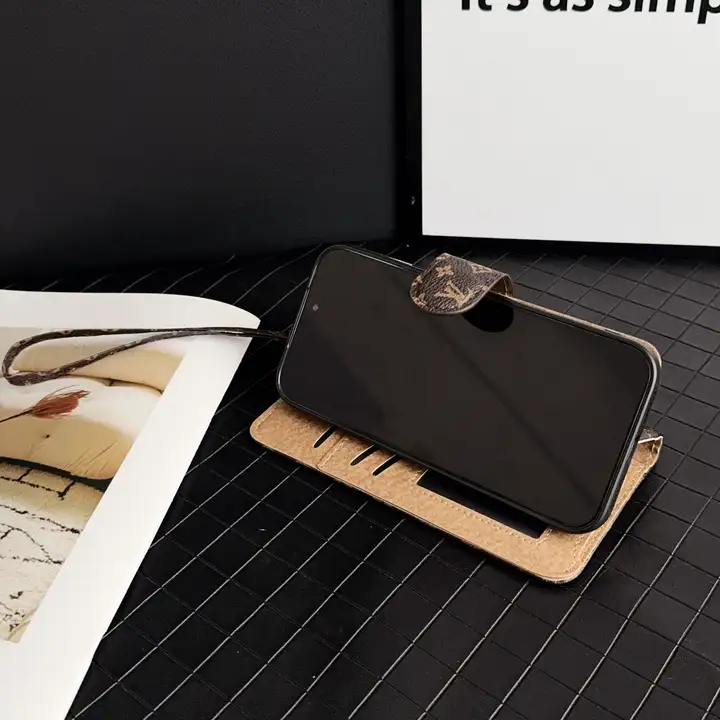 ブランド 携帯ケース iphone17 gucci 