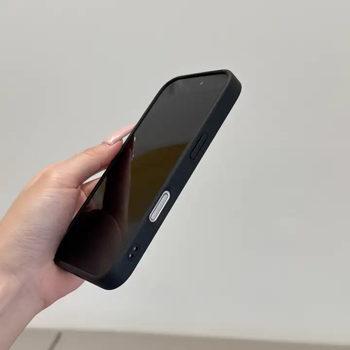 ハイブランド アイフォーン 14プロ ケース 