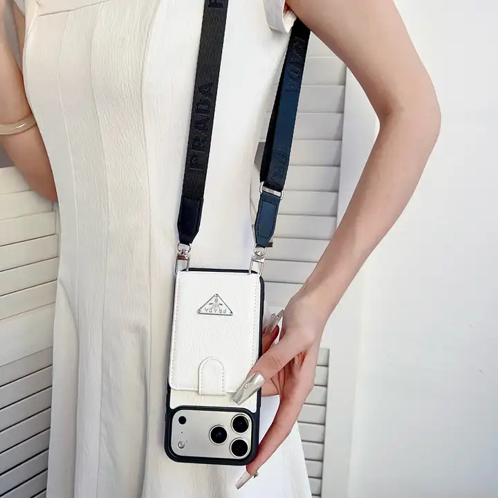 アイフォーン17 prada 携帯ケース 