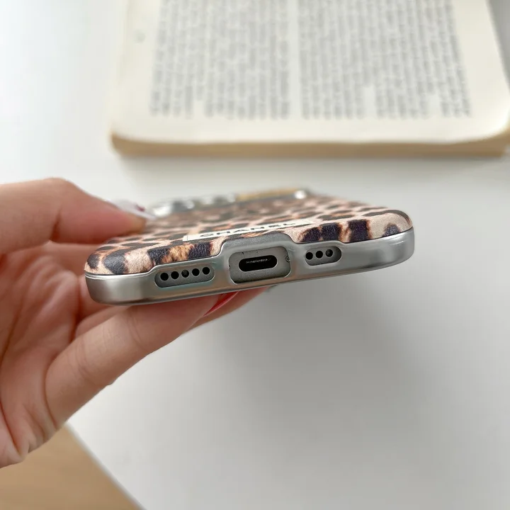 ハイブランド ケース アイホン17 chanel 