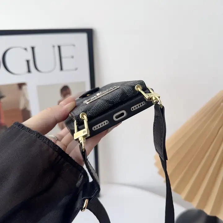 ブランド ケース iphone17pro coach コーチ 