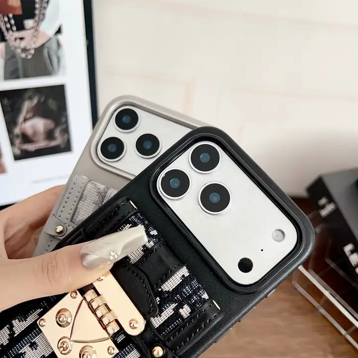 ブランド 携帯ケース アイフォン17