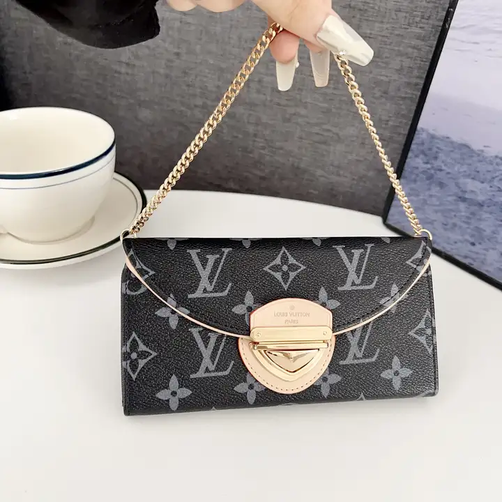 ルイヴィトン風 アイフォーン16 面白い