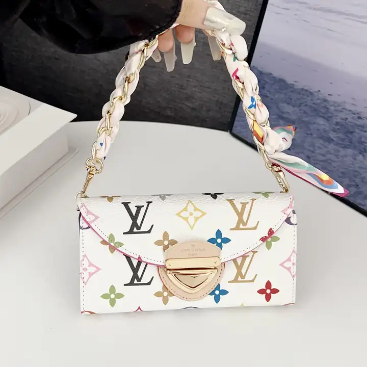 ブランド iphone15 カバー ソフトゴーム