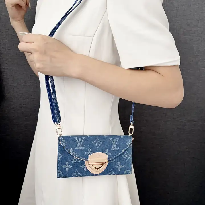 lv ケース アイフォーン17プロ 