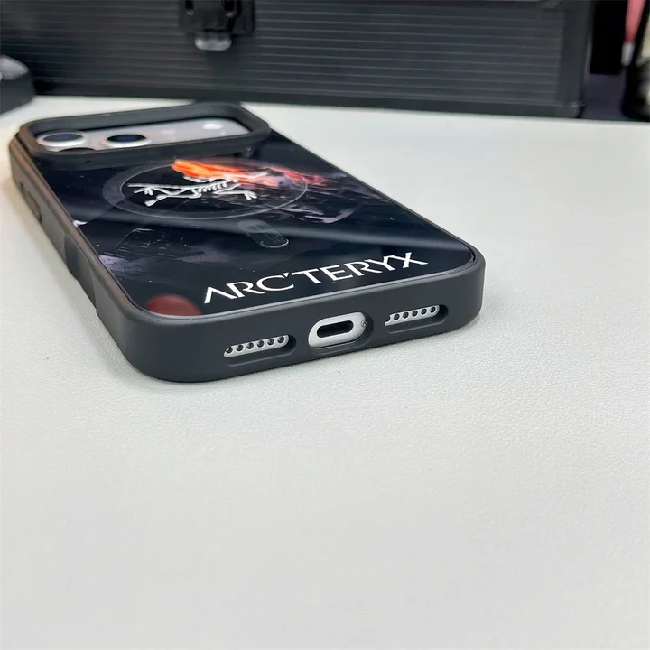 スマホケース アイホン17プラス