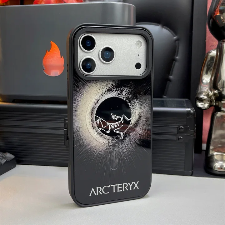 ブランド スマホケース iphone16e