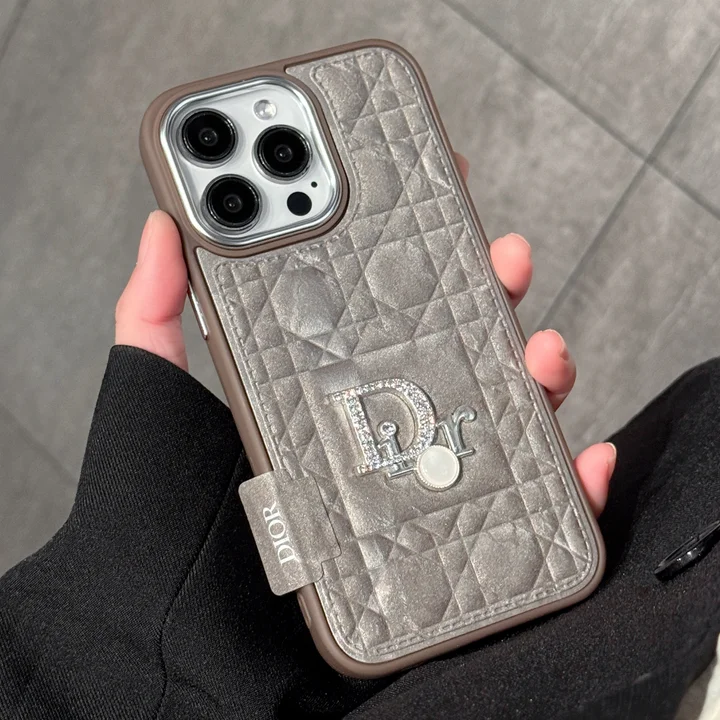 ブランド カバー アイフォーン15 