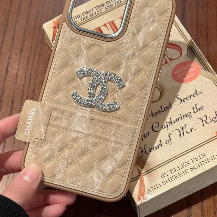 ブランド 携帯ケース アイホン17プラス 