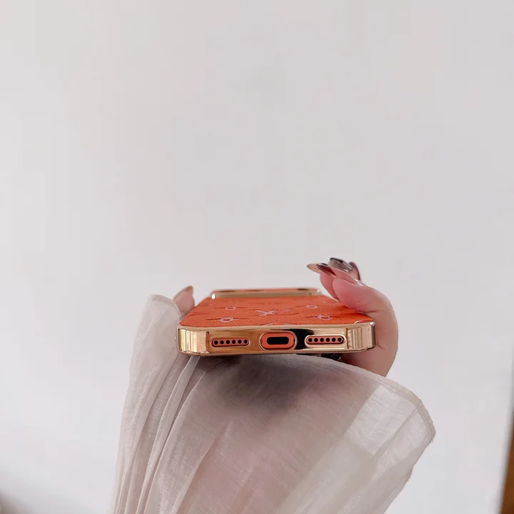 ハイブランド スマホケース アイフォーン17  