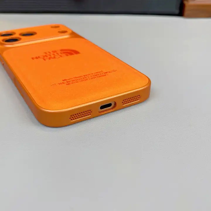 ブランド the north face ザ・ノース・フェイス アイホン17 携帯ケース 