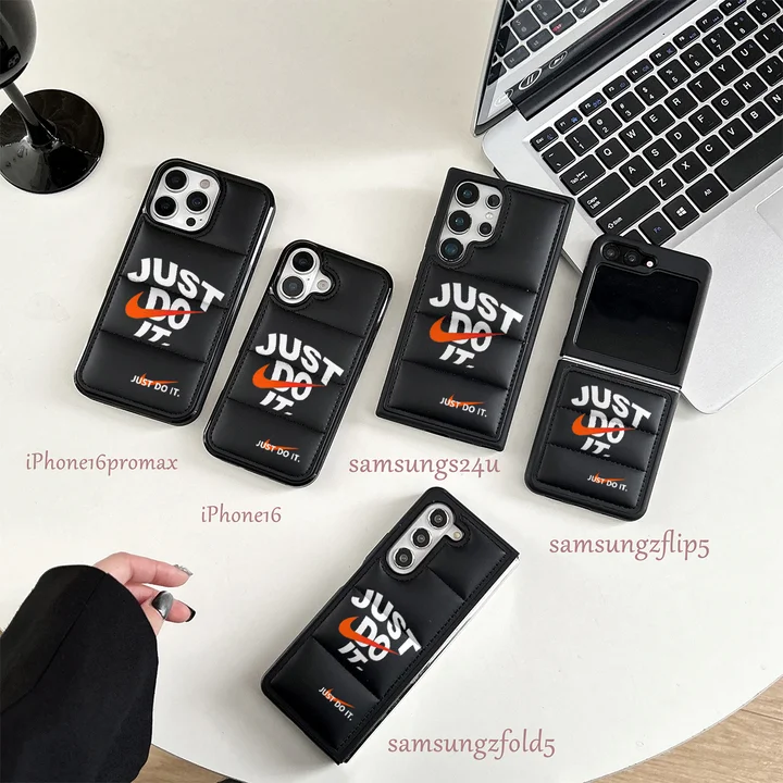 アイフォン 15 pro 携帯ケース nike風 