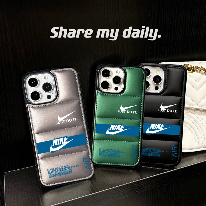 アイフォーン17plus ケース ナイキ 