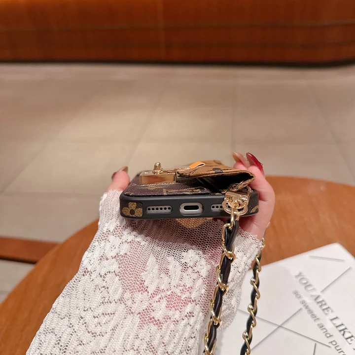 アイフォン17 ルイヴィトン風 携帯ケース 