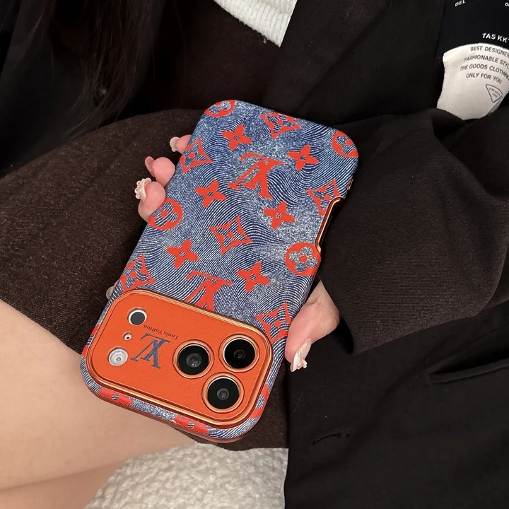 ブランド 携帯ケース アイフォン17プラス