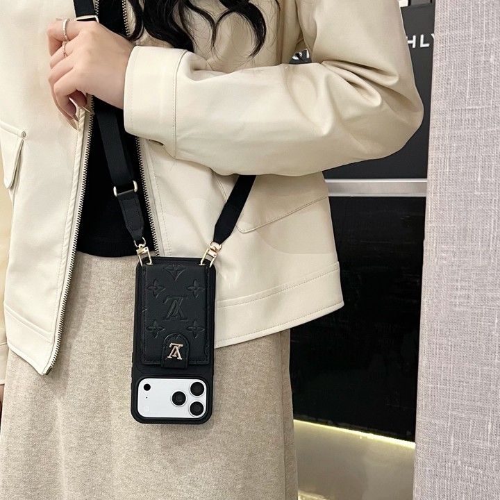 ブランド カバー アイフォーン17pro 