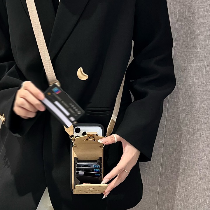 ブランド スマホケース iphoneiphone17promax lv 