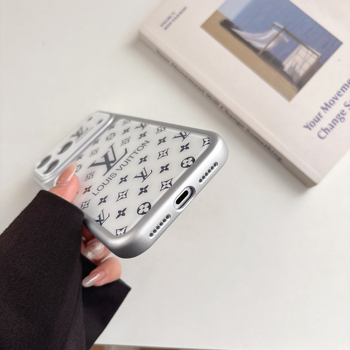 ブランド アイフォン17 スマホケース 