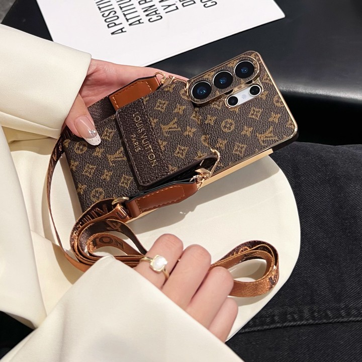 gucci風 iphoneiphone17 スマホケース 