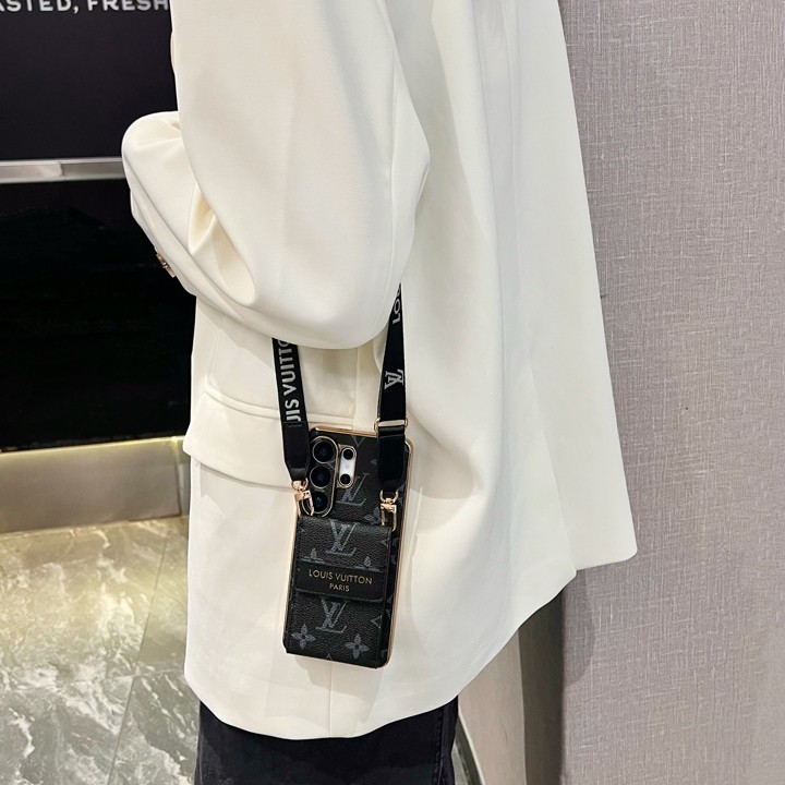 ブランド スマホケース アイフォン17pro gucci風 