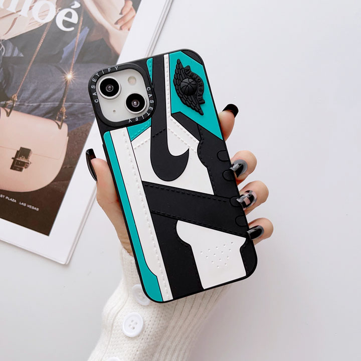 ハイブランド スマホケース iphoneiphone17プラス ナイキ nike 