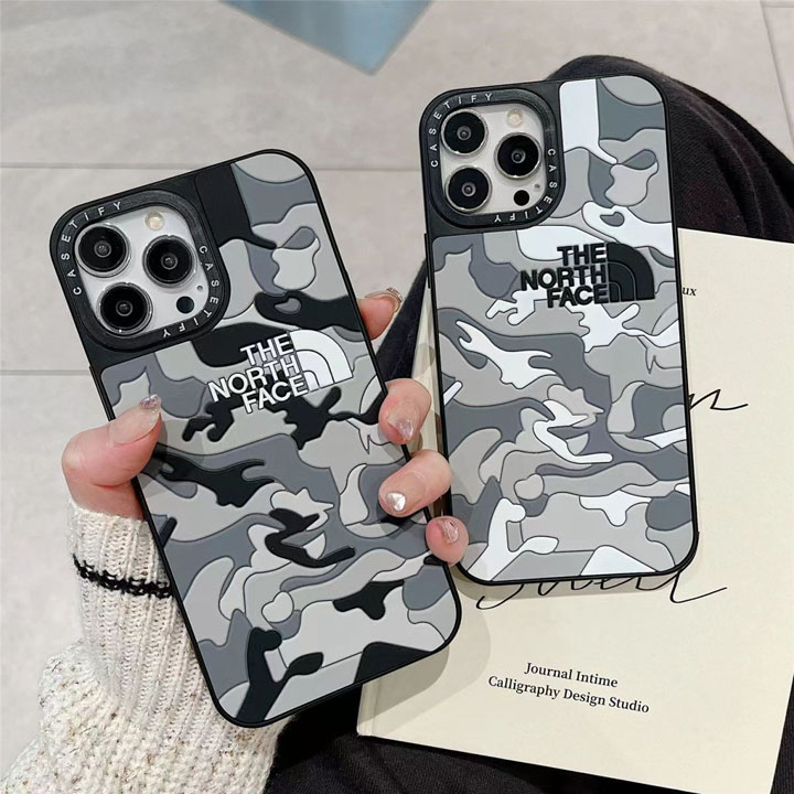iphone17pro ザ・ノース・フェイス風 ケース 