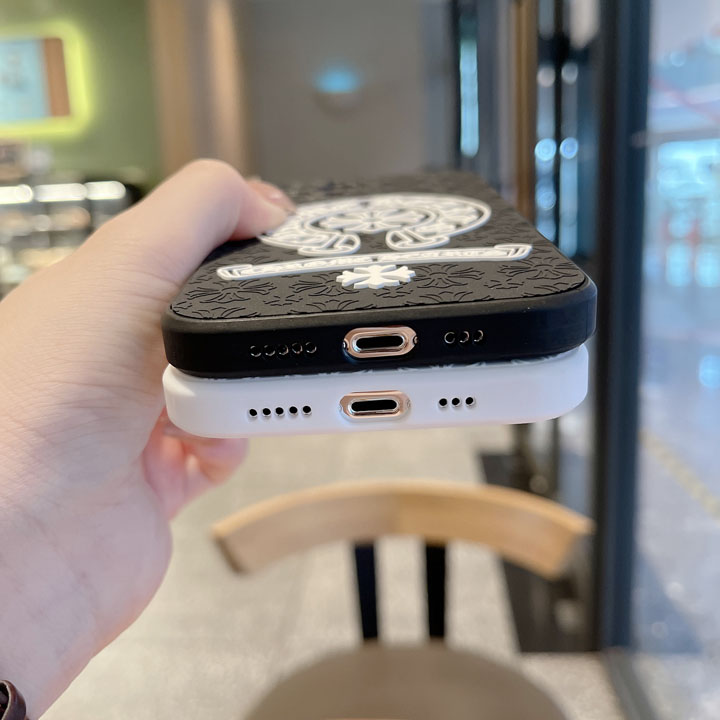 ブランド カバー アイホンiphone17プロmax chrome hearts クロームハーツ 